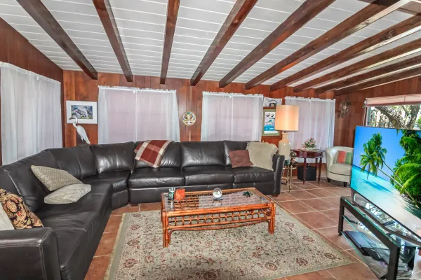 1660 Juniper Dr, Venice, Florida 34293, 2 Bedrooms Bedrooms, 0 ,2 BathroomsBathrooms,Single Family Home,Seasonal Rental,Juniper Dr,3225