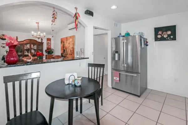 1660 Juniper Dr, Venice, Florida 34293, 2 Bedrooms Bedrooms, 0 ,2 BathroomsBathrooms,Single Family Home,Seasonal Rental,Juniper Dr,3225