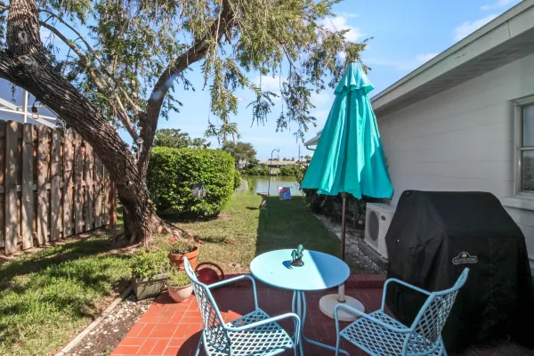 1660 Juniper Dr, Venice, Florida 34293, 2 Bedrooms Bedrooms, 0 ,2 BathroomsBathrooms,Single Family Home,Seasonal Rental,Juniper Dr,3225