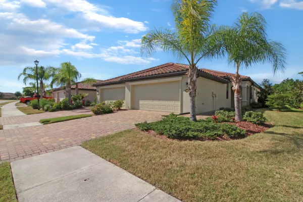 12421 Amica Loop, Venice, Florida 34293, 2 Bedrooms Bedrooms, 0 ,2 BathroomsBathrooms,Villa,Annual Rental,Amica Loop ,3230
