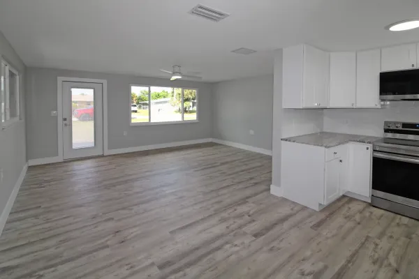 1445 Saint Clair Rd, Englewood, Florida 34223, 2 Bedrooms Bedrooms, 0 ,1 BathroomBathrooms,Single Family Home,Annual Rental,Saint Clair Rd ,3235