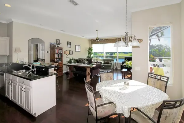 472 Derbyshire Drive, Venice, Florida 34285, 3 Bedrooms Bedrooms, 0 ,3 BathroomsBathrooms,Single Family Home,Seasonal Rental,Derbyshire Drive,3236