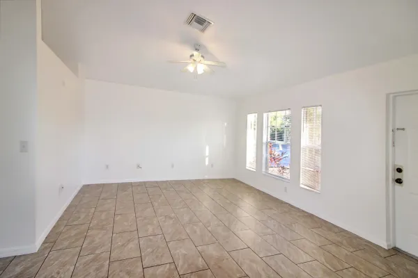 5387 Delight Ave, North Port, Florida 34288, 3 Bedrooms Bedrooms, 0 ,2 BathroomsBathrooms,Single Family Home,Annual Rental,Delight Ave ,3237