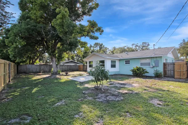 637 Everest Rd, Venice, Florida 34293, 2 Bedrooms Bedrooms, 0 ,2 BathroomsBathrooms,Single Family Home,Annual Rental,Everest Rd,3246
