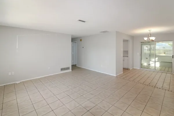 637 Everest Rd, Venice, Florida 34293, 2 Bedrooms Bedrooms, 0 ,2 BathroomsBathrooms,Single Family Home,Annual Rental,Everest Rd,3246