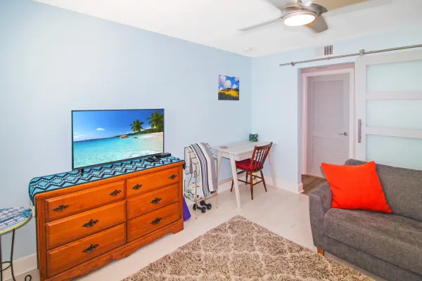 500 The Esplanade N #605, Venice, Florida 34285, 2 Bedrooms Bedrooms, 0 ,2 BathroomsBathrooms,Condo,Seasonal Rental,The Esplanade N,3264