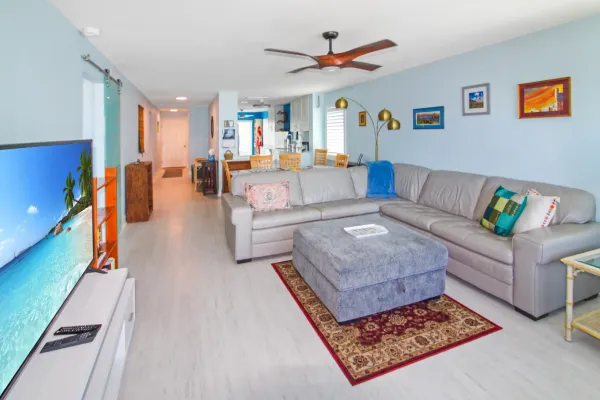 500 The Esplanade N #605, Venice, Florida 34285, 2 Bedrooms Bedrooms, 0 ,2 BathroomsBathrooms,Condo,Seasonal Rental,The Esplanade N,3264