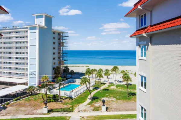 500 The Esplanade N #605, Venice, Florida 34285, 2 Bedrooms Bedrooms, 0 ,2 BathroomsBathrooms,Condo,Seasonal Rental,The Esplanade N,3264