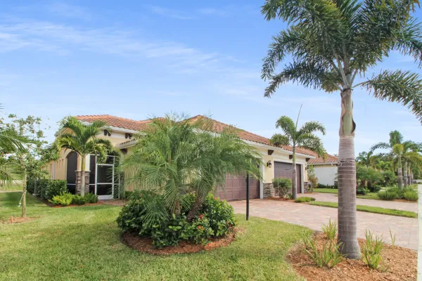 128 Colebrook Ct, Venice, Florida 34292, 2 Bedrooms Bedrooms, 0 ,2 BathroomsBathrooms,Villa,Seasonal Rental,Colebrook Ct,3268