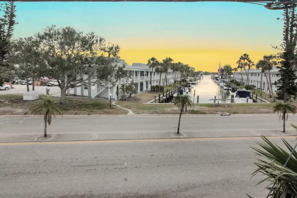 1555 Tarpon Center Dr A202, Venice, Florida 34285, 2 Bedrooms Bedrooms, 0 ,2 BathroomsBathrooms,Condo,Seasonal Rental,Tarpon Center Dr ,3272