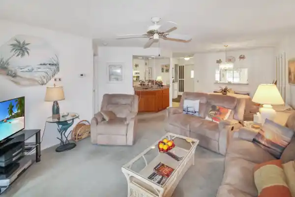 118 Pine Hollow Dr, Englewood, Florida 34223, 2 Bedrooms Bedrooms, 0 ,2 BathroomsBathrooms,Condo,Seasonal Rental,Pine Hollow Dr ,3275