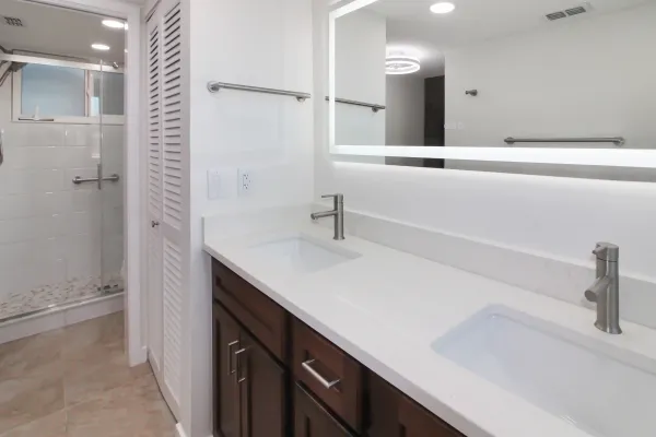 633 Alhambra Rd 101, Venice, Florida 34285, 1 Bedroom Bedrooms, 0 ,1 BathroomBathrooms,Condo,Annual Rental,Alhambra Rd ,3279