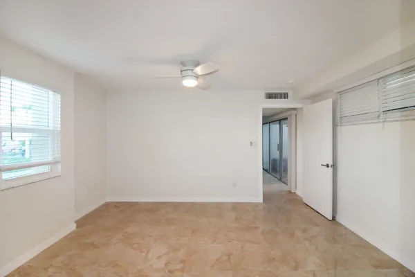 633 Alhambra Rd 101, Venice, Florida 34285, 1 Bedroom Bedrooms, 0 ,1 BathroomBathrooms,Condo,Annual Rental,Alhambra Rd ,3279