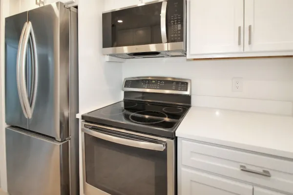 633 Alhambra Rd 101, Venice, Florida 34285, 1 Bedroom Bedrooms, 0 ,1 BathroomBathrooms,Condo,Annual Rental,Alhambra Rd ,3279