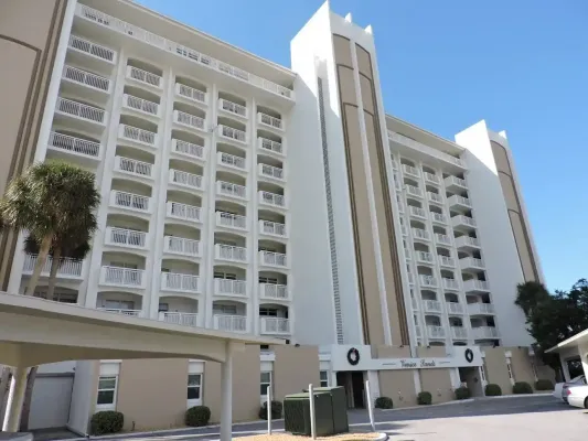 633 Alhambra Rd 101, Venice, Florida 34285, 1 Bedroom Bedrooms, 0 ,1 BathroomBathrooms,Condo,Annual Rental,Alhambra Rd ,3279