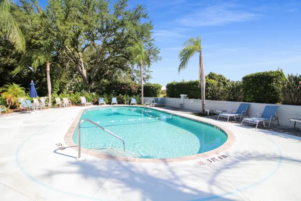 581 Clubside Circle, Venice, Florida 34293, 2 Bedrooms Bedrooms, 0 ,2 BathroomsBathrooms,Villa,Seasonal Rental,Clubside Circle,3282