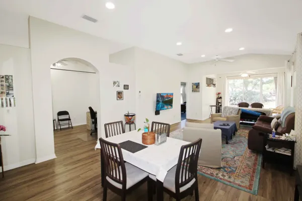 251 Vista Del Lago Way, Venice, Florida 34292, 2 Bedrooms Bedrooms, 0 ,2 BathroomsBathrooms,Villa,Seasonal Rental,Vista Del Lago Way,3289