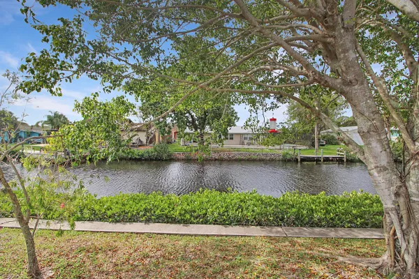 9008 Allapata Ln, Venice, Florida 34293, 3 Bedrooms Bedrooms, 0 ,2 BathroomsBathrooms,Single Family Home,Annual Rental,Allapata Ln,3291