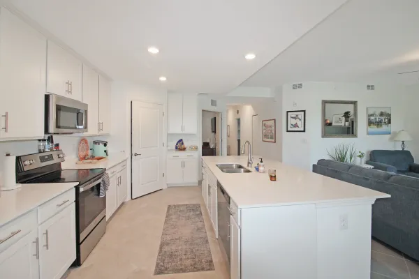 12390 Wellen Golf St #103, Venice, Florida 34293, 2 Bedrooms Bedrooms, 0 ,2 BathroomsBathrooms,Condo,Seasonal Rental,Wellen Golf St ,3311