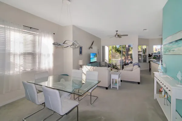 404 Ravinia Circle, Venice, Florida 34292, 3 Bedrooms Bedrooms, 0 ,2 BathroomsBathrooms,Condo,Seasonal Rental,Ravinia Circle ,3322