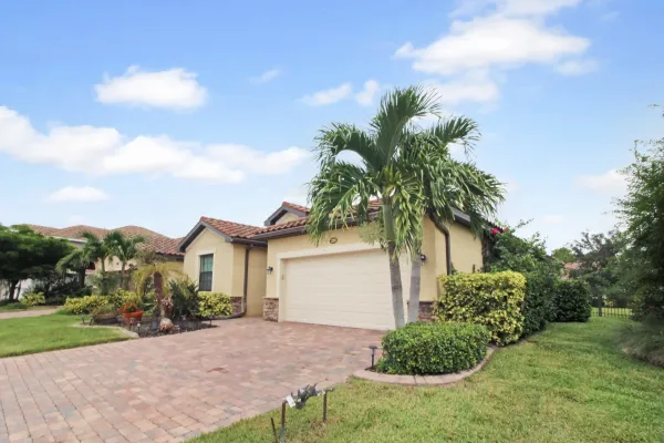 12390 Cinqueterre Dr, Venice, Florida 34293, 3 Bedrooms Bedrooms, 0 ,3 BathroomsBathrooms,Single Family Home,Seasonal Rental,Cinqueterre Dr,3324