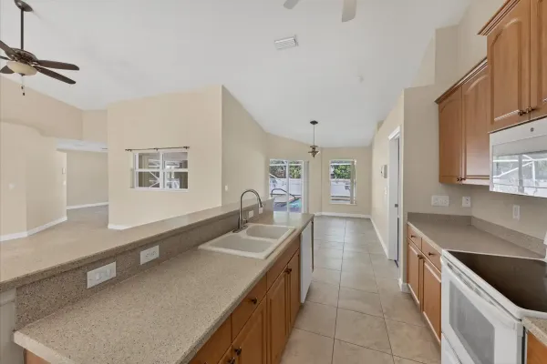 5016 Larry St, Venice, Florida 34293, 3 Bedrooms Bedrooms, 0 ,2 BathroomsBathrooms,Single Family Home,Long Term Rentals,Larry St ,3346