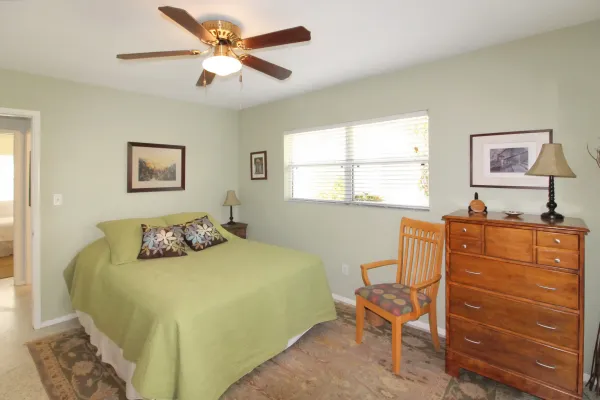 913 Nokomis Ave S, Venice, Florida 34285, 3 Bedrooms Bedrooms, 0 ,2.5 BathroomsBathrooms,Single Family Home,Seasonal Rental,Nokomis Ave S,3350