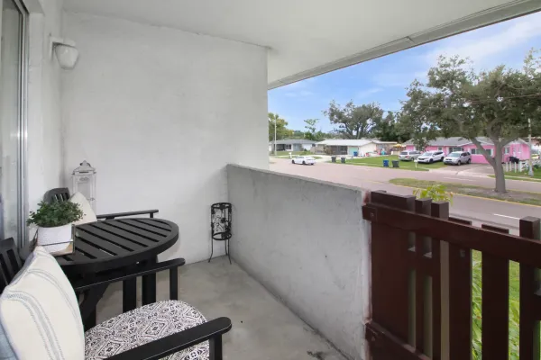 245 Center Rd #201, Venice, Florida 34285, 2 Bedrooms Bedrooms, 0 ,2 BathroomsBathrooms,Condo,Long Term Rentals,Center Rd ,3351