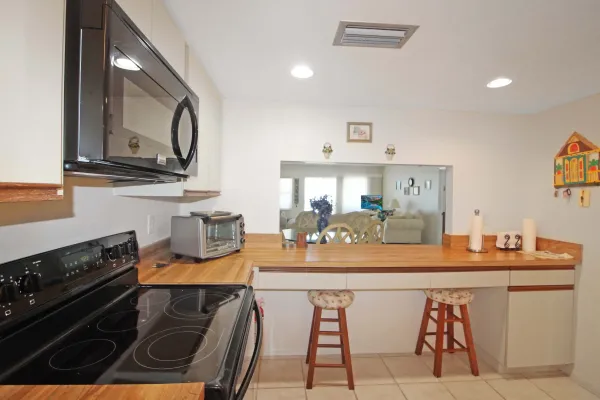 1150 Tarpon Center Dr #506, Venice, Florida 34285, 2 Bedrooms Bedrooms, 0 ,2 BathroomsBathrooms,Condo,Seasonal Rental,Tarpon Center Dr ,3363