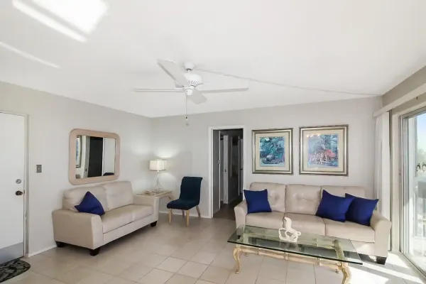 1255 Tarpon Center Dr Unit #409, Venice, Florida 34285, 2 Bedrooms Bedrooms, 0 ,2 BathroomsBathrooms,Condo,Seasonal Rental,Tarpon Center Dr ,3364