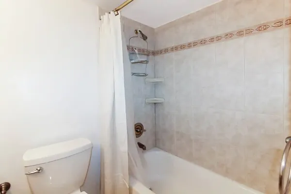 1255 Tarpon Center Dr Unit #409, Venice, Florida 34285, 2 Bedrooms Bedrooms, 0 ,2 BathroomsBathrooms,Condo,Seasonal Rental,Tarpon Center Dr ,3364