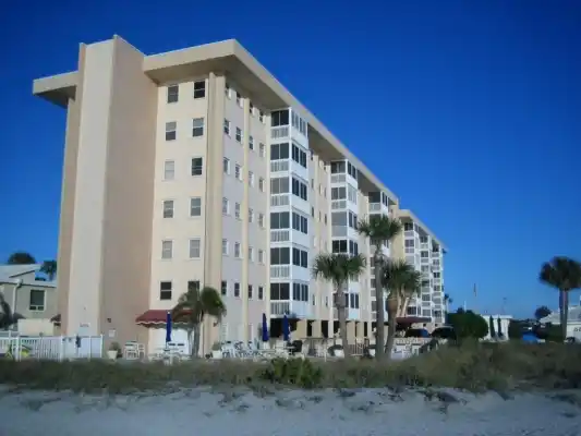 1255 Tarpon Center Dr Unit #409, Venice, Florida 34285, 2 Bedrooms Bedrooms, 0 ,2 BathroomsBathrooms,Condo,Seasonal Rental,Tarpon Center Dr ,3364