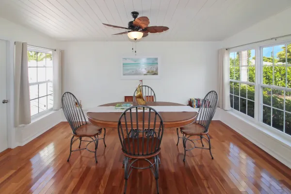 124 Field Ave E, Venice, Florida 34285, 2 Bedrooms Bedrooms, 0 ,1.5 BathroomsBathrooms,Single Family Home,Seasonal Rental,Field Ave E,3375