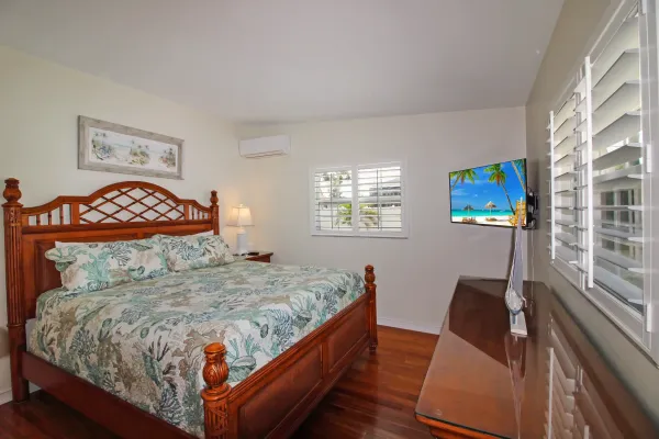 124 Field Ave E, Venice, Florida 34285, 2 Bedrooms Bedrooms, 0 ,1.5 BathroomsBathrooms,Single Family Home,Seasonal Rental,Field Ave E,3375