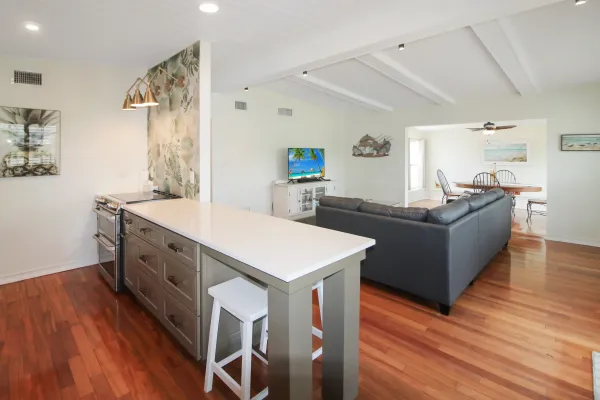 124 Field Ave E, Venice, Florida 34285, 2 Bedrooms Bedrooms, 0 ,1.5 BathroomsBathrooms,Single Family Home,Seasonal Rental,Field Ave E,3375