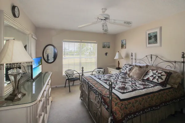 824 Wexford Blvd, Venice, Florida 34293, 2 Bedrooms Bedrooms, 0 ,2 BathroomsBathrooms,Condo,Seasonal Rental,Wexford Blvd,3377