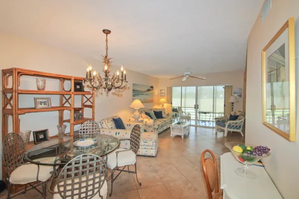 824 Wexford Blvd, Venice, Florida 34293, 2 Bedrooms Bedrooms, 0 ,2 BathroomsBathrooms,Condo,Seasonal Rental,Wexford Blvd,3377