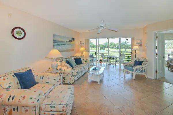 824 Wexford Blvd, Venice, Florida 34293, 2 Bedrooms Bedrooms, 0 ,2 BathroomsBathrooms,Condo,Seasonal Rental,Wexford Blvd,3377