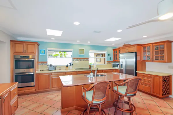 19 Gulf Manor Dr, Venice, Florida 34285, 2 Bedrooms Bedrooms, 0 ,2.5 BathroomsBathrooms,Single Family Home,Seasonal Rental,Gulf Manor Dr,3378
