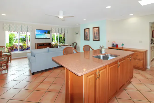 19 Gulf Manor Dr, Venice, Florida 34285, 2 Bedrooms Bedrooms, 0 ,2.5 BathroomsBathrooms,Single Family Home,Seasonal Rental,Gulf Manor Dr,3378