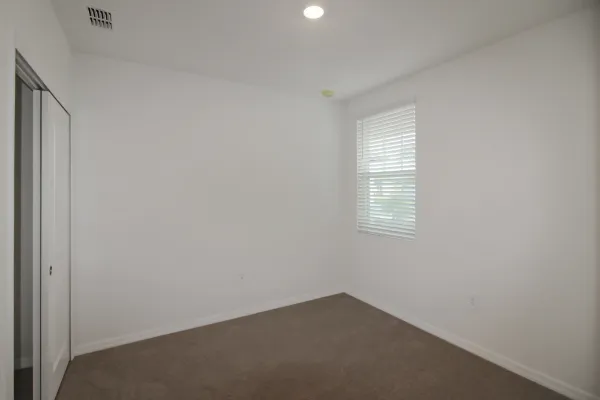 555 Sun Chaser Dr, Nokomis, Florida 34275, 4 Bedrooms Bedrooms, 0 ,2 BathroomsBathrooms,Single Family Home,Long Term Rentals,Sun Chaser Dr,3379