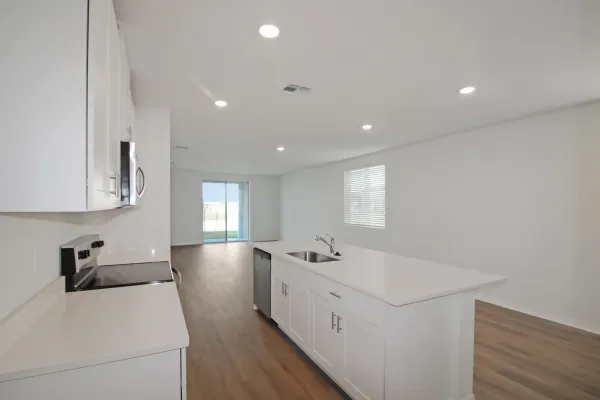 555 Sun Chaser Dr, Nokomis, Florida 34275, 4 Bedrooms Bedrooms, 0 ,2 BathroomsBathrooms,Single Family Home,Long Term Rentals,Sun Chaser Dr,3379