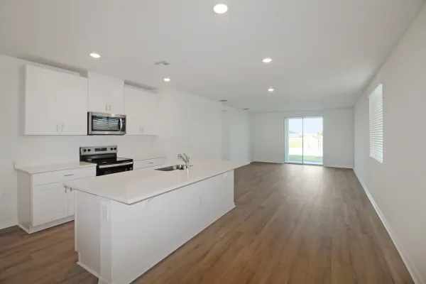555 Sun Chaser Dr, Nokomis, Florida 34275, 4 Bedrooms Bedrooms, 0 ,2 BathroomsBathrooms,Single Family Home,Long Term Rentals,Sun Chaser Dr,3379