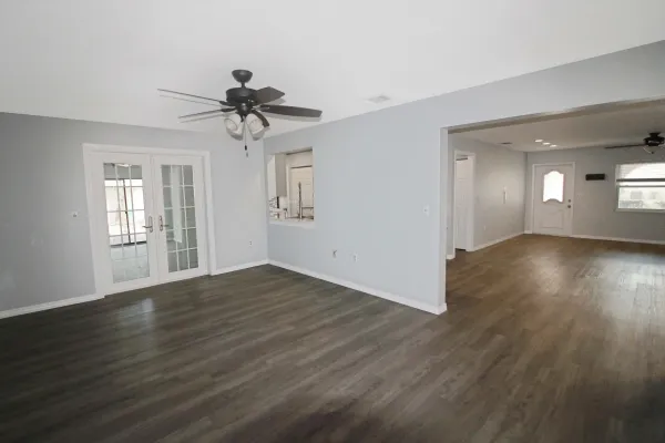 420 Mount Vernon Dr, Venice, Florida 34293, 2 Bedrooms Bedrooms, 0 ,2 BathroomsBathrooms,Single Family Home,Long Term Rentals,Mount Vernon Dr,3380