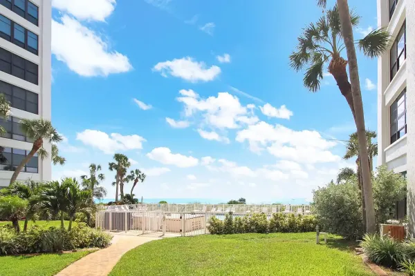 629 Alhambra Rd Unit 703, Venice, Florida 34285, 2 Bedrooms Bedrooms, 0 ,2 BathroomsBathrooms,Condo,Seasonal Rental,Alhambra Rd ,3381