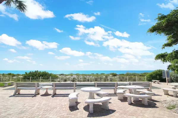 629 Alhambra Rd Unit 703, Venice, Florida 34285, 2 Bedrooms Bedrooms, 0 ,2 BathroomsBathrooms,Condo,Seasonal Rental,Alhambra Rd ,3381