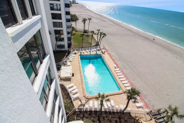 629 Alhambra Rd Unit 703, Venice, Florida 34285, 2 Bedrooms Bedrooms, 0 ,2 BathroomsBathrooms,Condo,Seasonal Rental,Alhambra Rd ,3381
