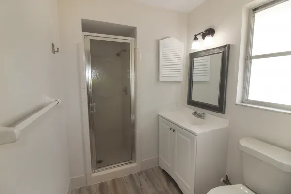 253 Alsace Ave, Venice, Florida 34293, 2 Bedrooms Bedrooms, 0 ,2 BathroomsBathrooms,Single Family Home,Long Term Rentals,Alsace Ave ,3385