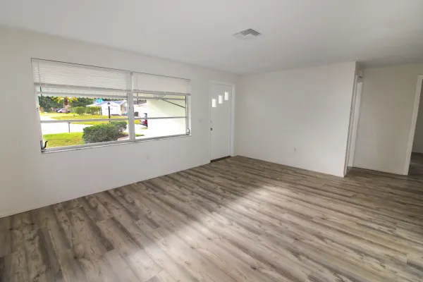253 Alsace Ave, Venice, Florida 34293, 2 Bedrooms Bedrooms, 0 ,2 BathroomsBathrooms,Single Family Home,Long Term Rentals,Alsace Ave ,3385