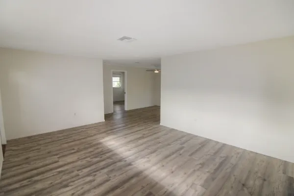 253 Alsace Ave, Venice, Florida 34293, 2 Bedrooms Bedrooms, 0 ,2 BathroomsBathrooms,Single Family Home,Long Term Rentals,Alsace Ave ,3385